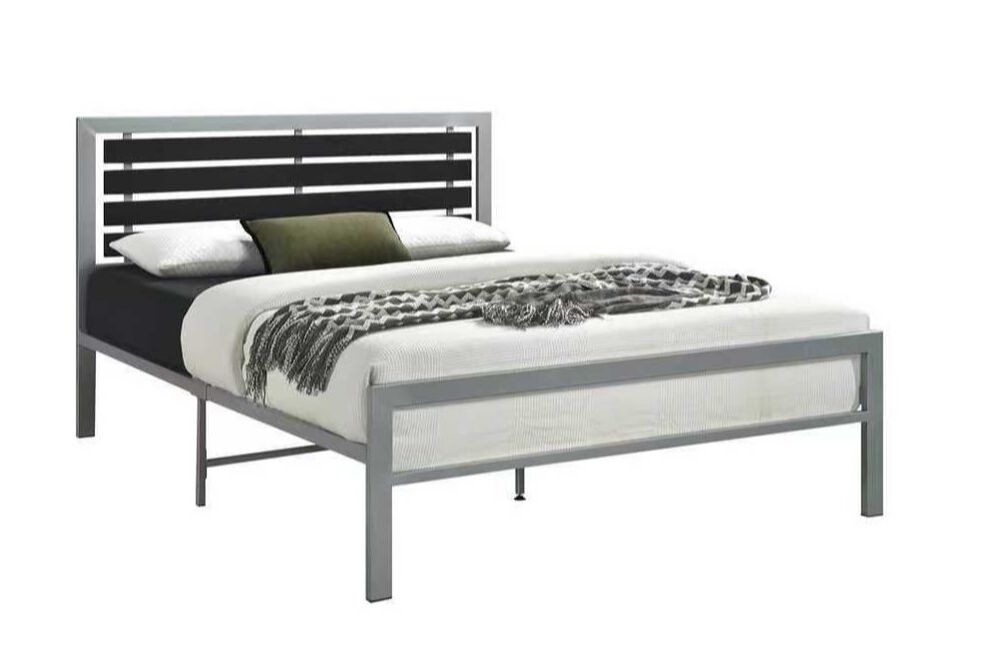 Metal Platform Bed - Full